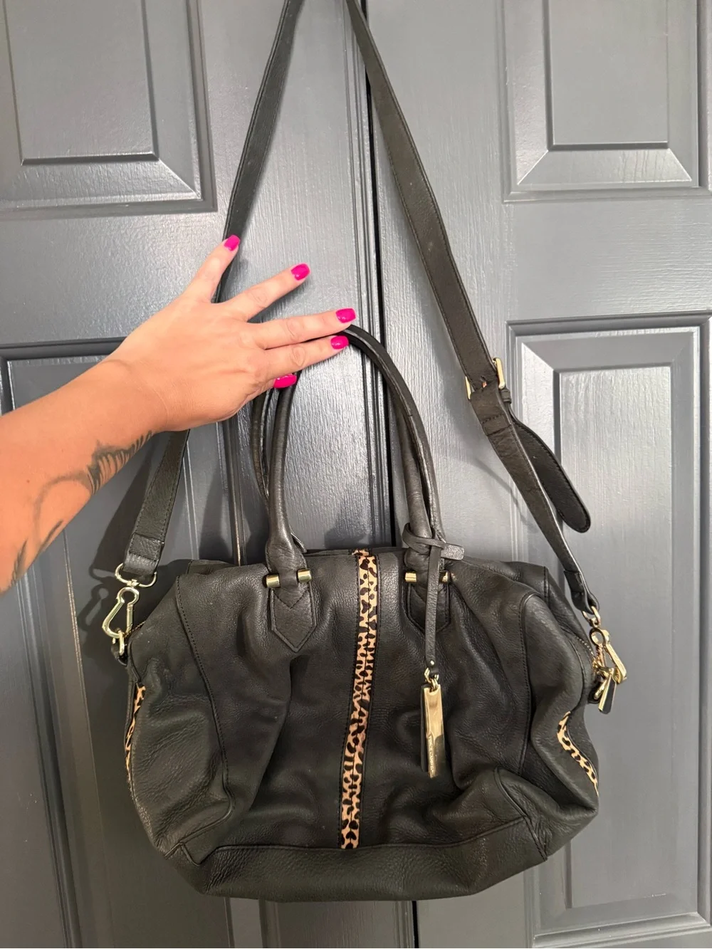 Vince Camuto sophisticated black